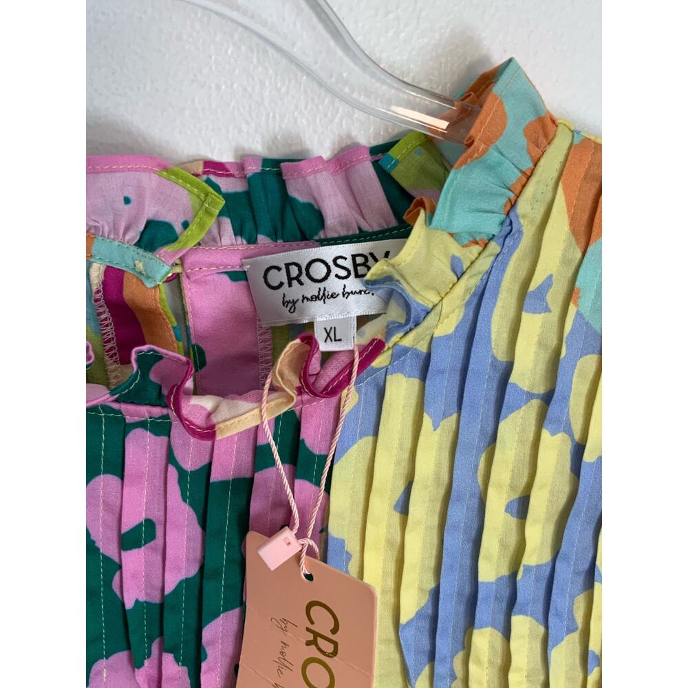 CROSBY BY MOLLLIE BURCH Elsie Top in Patchwork - Picture 2 of 7